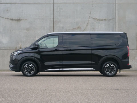 Ford Transit Custom Tourneo 2.5 PHEV L2H1 Titanium | 8-persoons | Active | B&O sound | trekhaak..