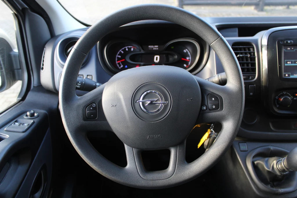Opel Vivaro – foto 12
