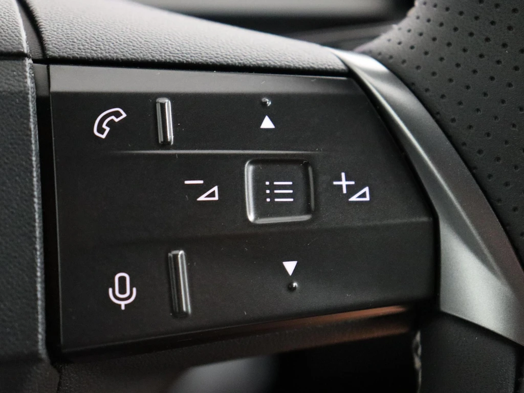 Opel Grandland – foto 24