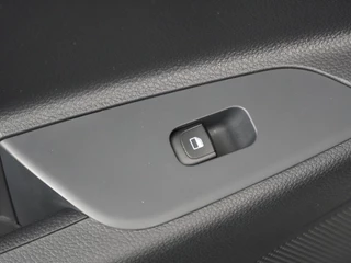 Kia Stonic – thumbnail 38