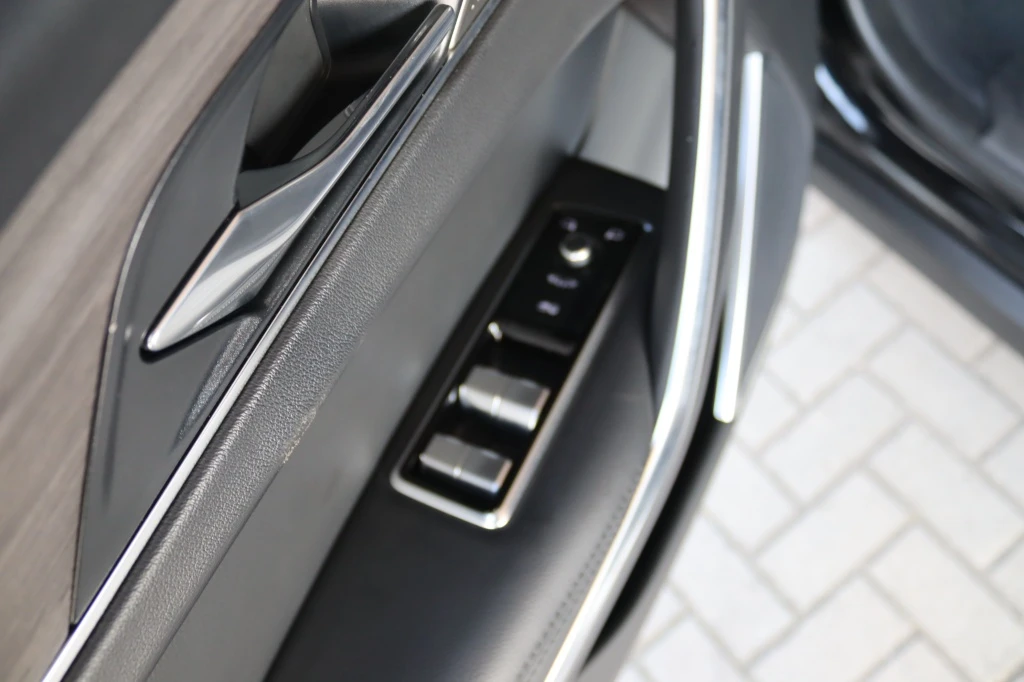 Jaguar F-PACE – foto 44