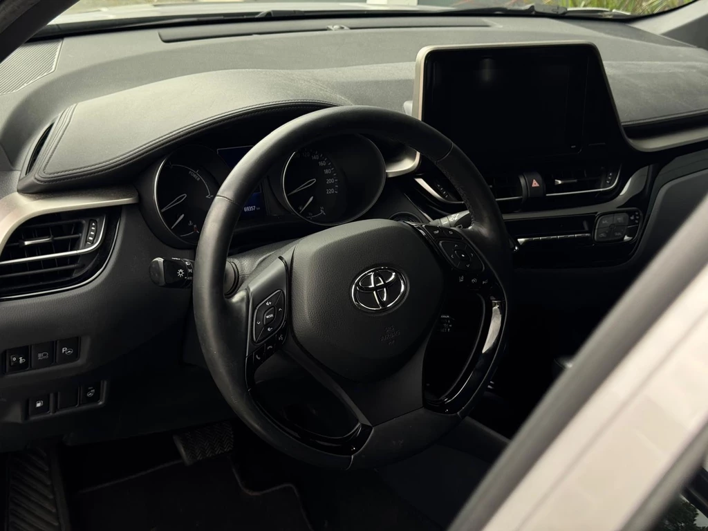 Toyota C-HR – foto 22