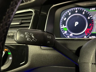 Volkswagen Golf – thumbnail 23