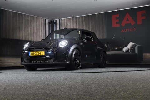 Mini Mini Cabrio 1.5 Cooper / AUT / Navi / 136 Pk / Cruise Control / Leder / Ecc / Elek Pakket / Led / Pdc / 18 Inch
