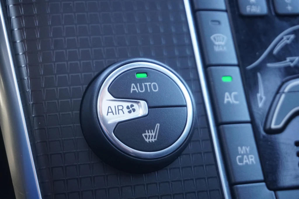 Volvo V40 – foto 12