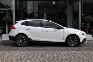 Volvo V40 – thumbnail 8