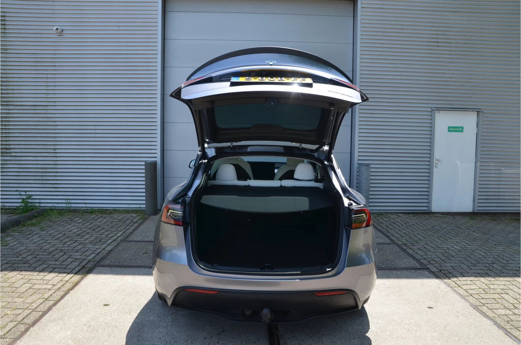 Tesla Model Y – foto 34
