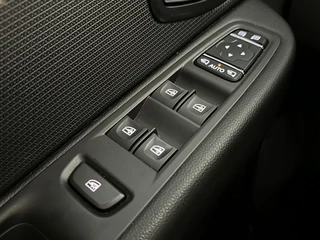 Renault Clio – thumbnail 33