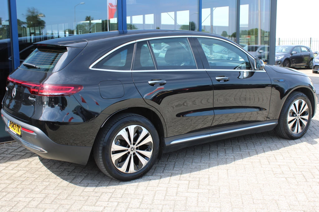 Mercedes-Benz EQC – foto 5