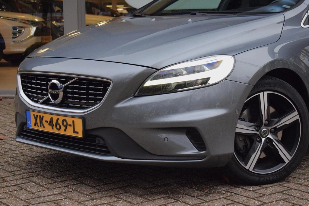 Volvo V40 – foto 18