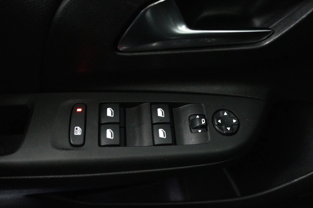 Opel Corsa – foto 11