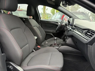 Ford Focus – thumbnail 11