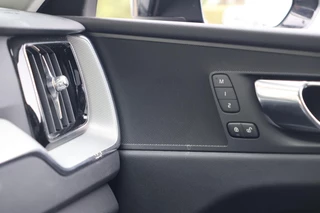 Volvo XC60 – thumbnail 40
