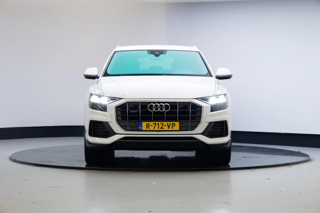 Audi Q8 – foto 9