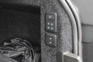 Land Rover Range Rover – thumbnail 18