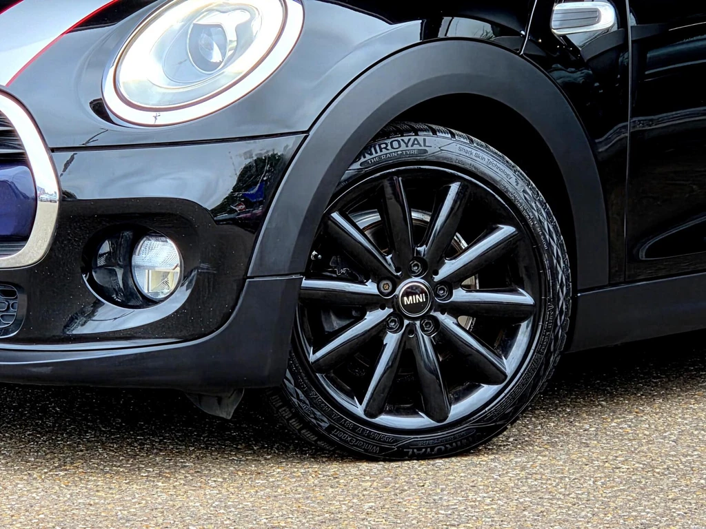 MINI 5-deurs – foto 15