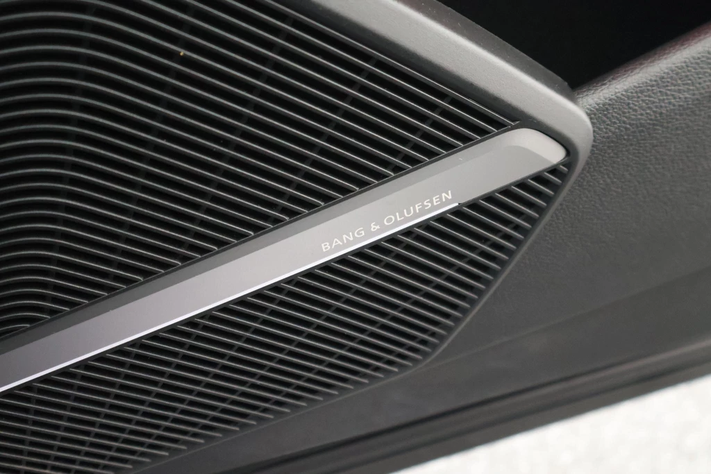 Audi SQ5 – foto 12
