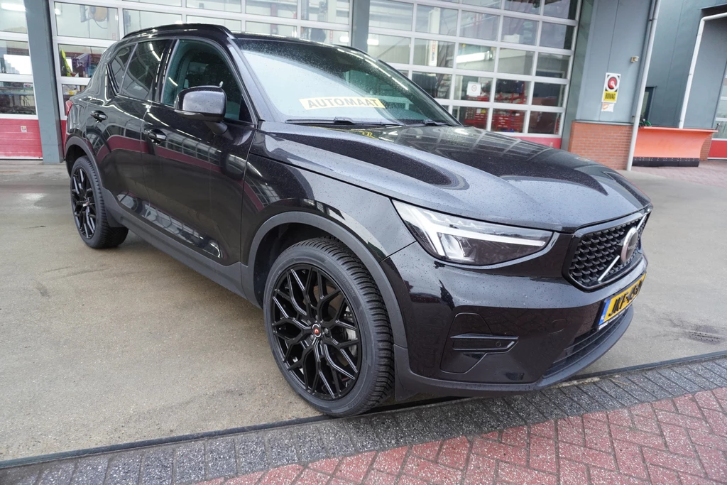 Volvo XC40 – foto 8