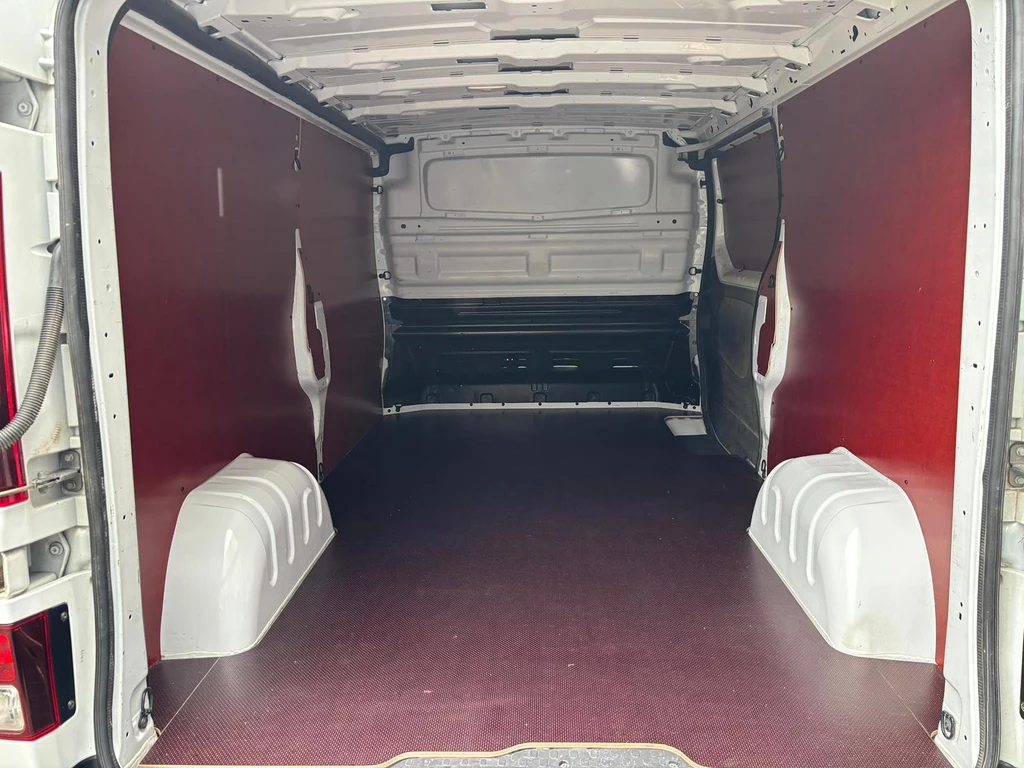 Renault Trafic – foto 13