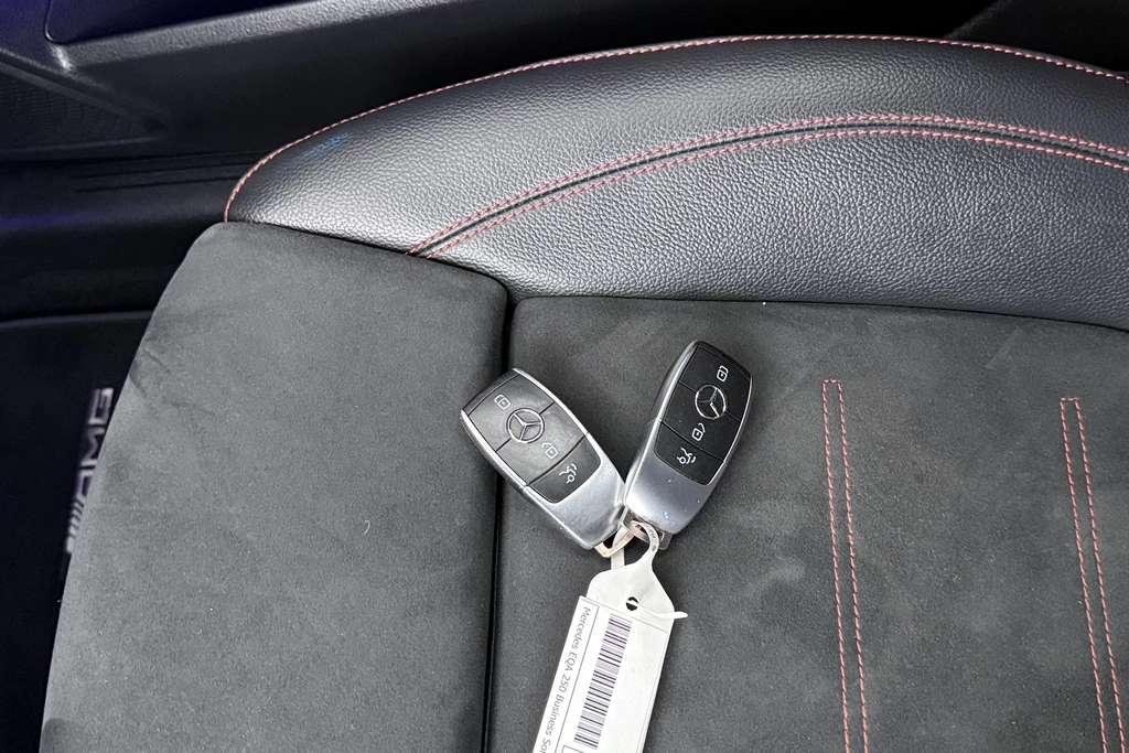 Mercedes-Benz EQA – foto 30