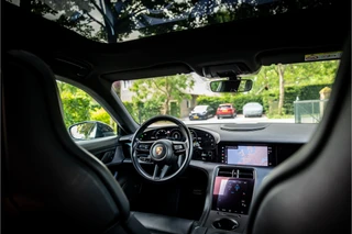 Porsche Taycan – thumbnail 22