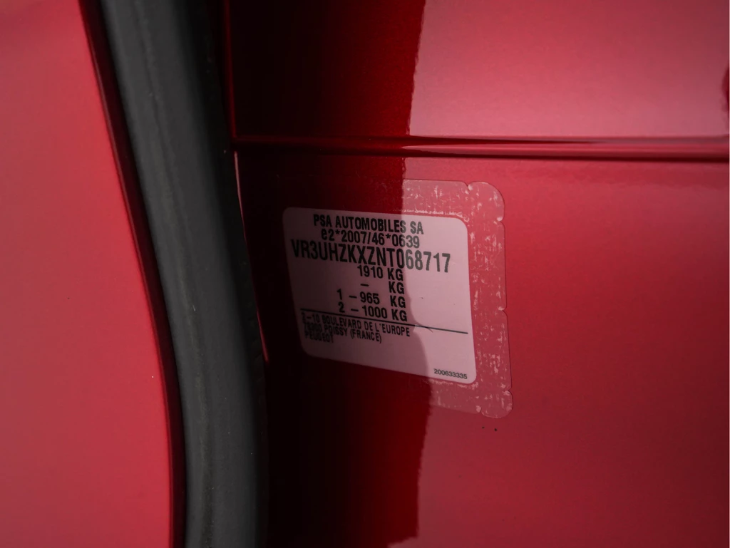 Peugeot e-208 – foto 28