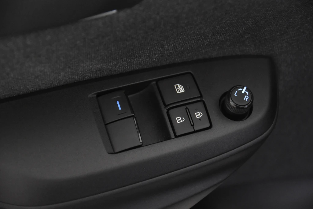 Toyota Yaris – foto 22