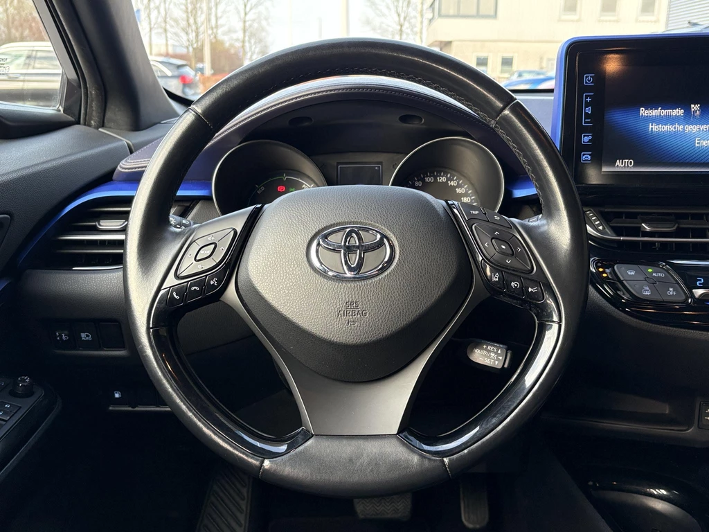 Toyota C-HR – foto 18