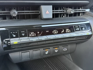 Toyota C-HR – thumbnail 30