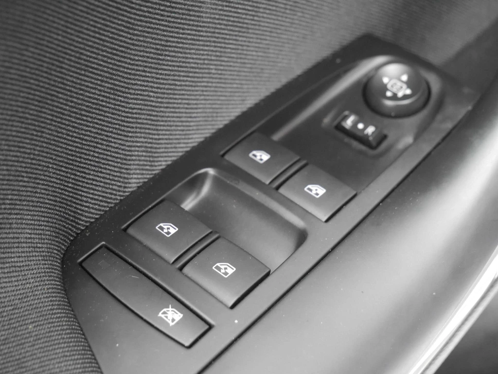 Opel Astra – foto 15