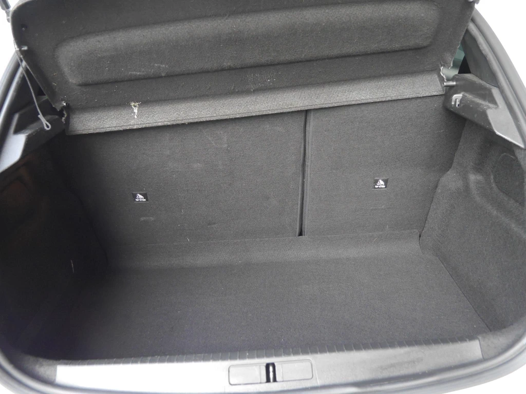 Peugeot 208 – foto 9