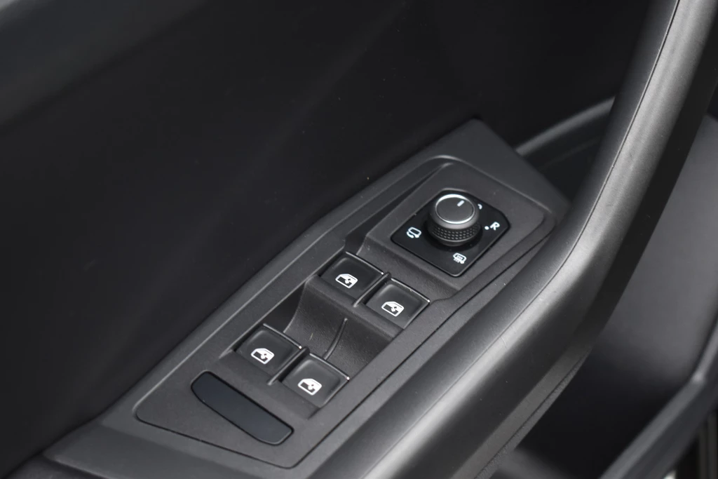 Volkswagen T-Roc – foto 28