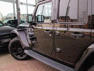 Jeep Wrangler – thumbnail 2
