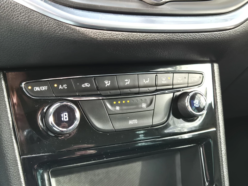 Opel Astra – foto 21