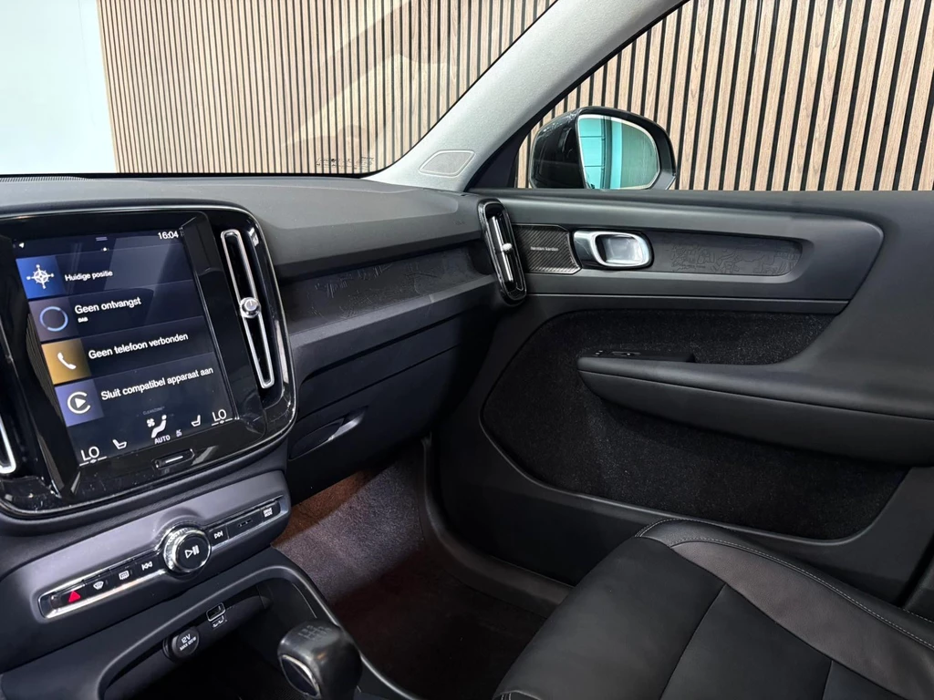 Volvo XC40 – foto 27