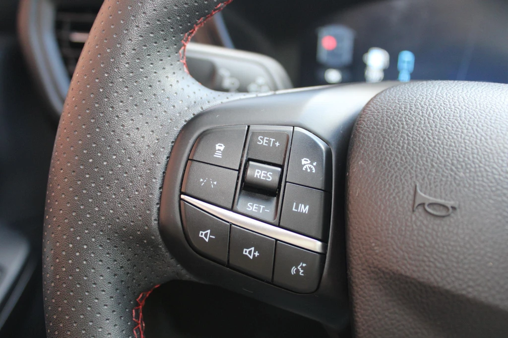 Ford Kuga – foto 14