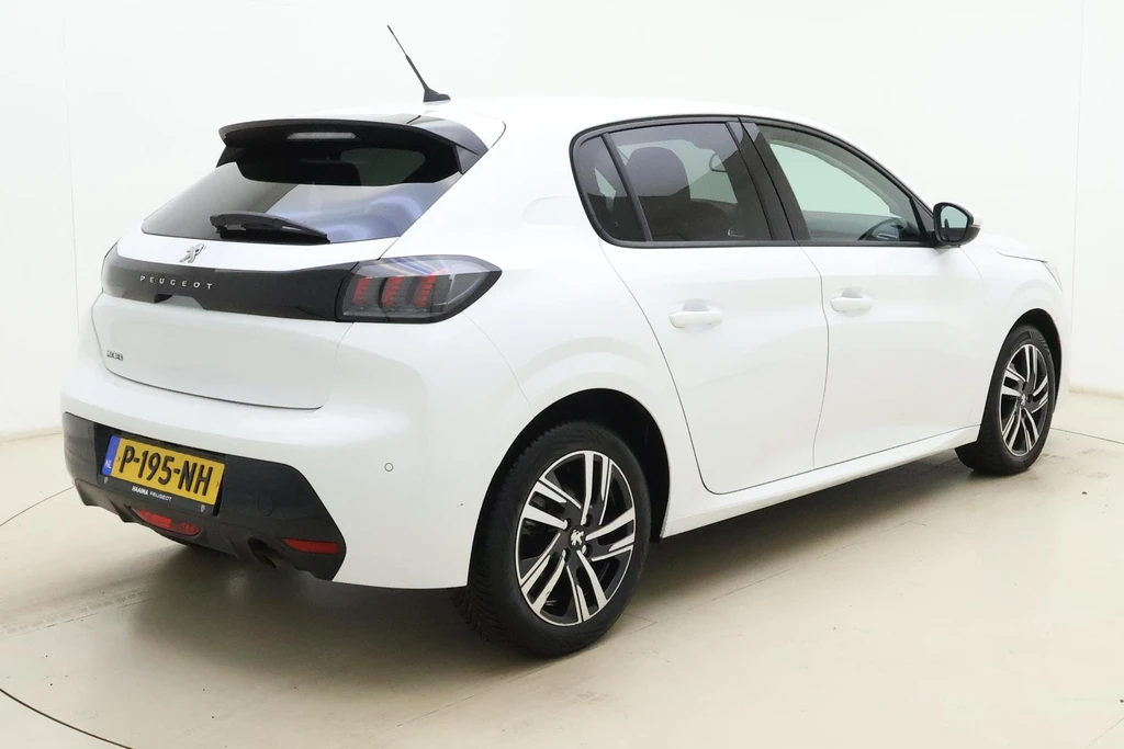 Peugeot 208 – foto 6