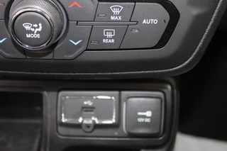Jeep Renegade – thumbnail 25