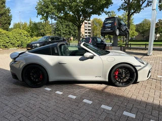 Porsche 911 – thumbnail 8