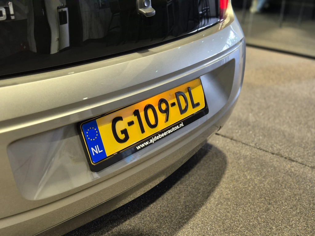 Volkswagen up! – foto 32