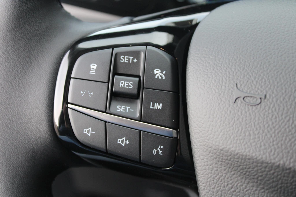 Ford Kuga – foto 8
