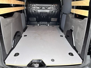 Ford Transit Connect – thumbnail 18