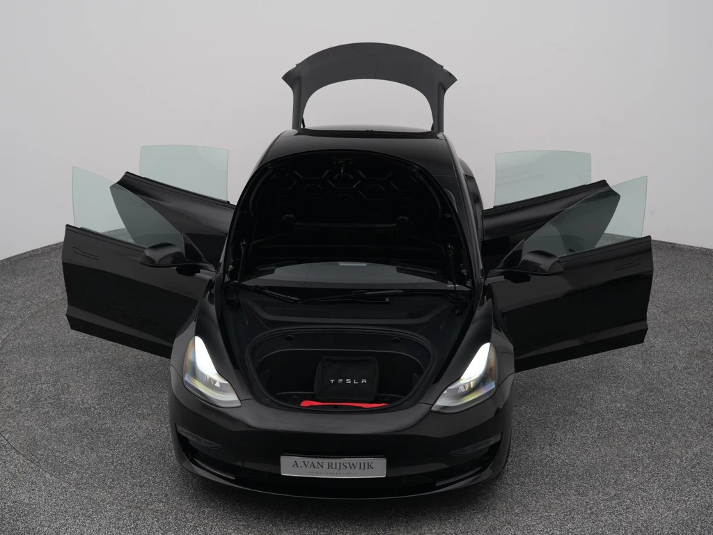 Tesla Model 3 – foto 17