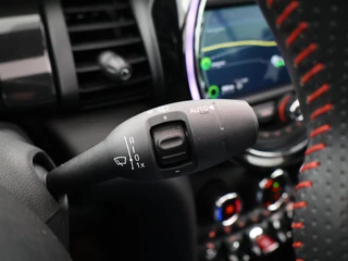 MINI Cooper Cabrio – thumbnail 38