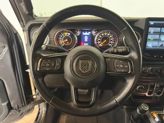 Jeep Wrangler – thumbnail 11