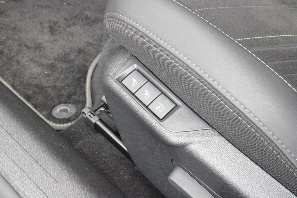 Peugeot 208 – foto 43