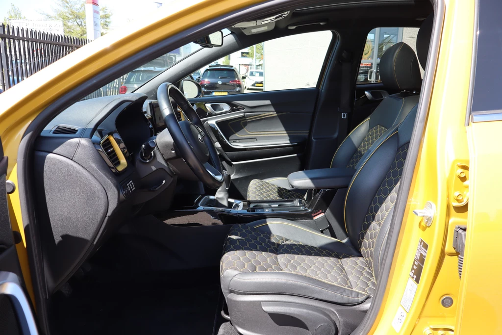 Kia XCeed – foto 16