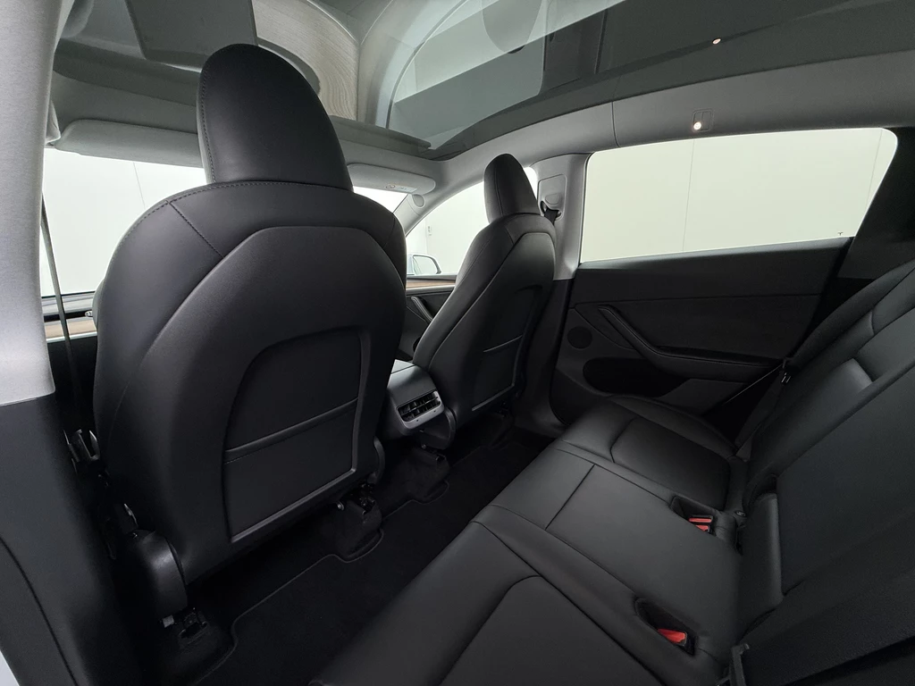 Tesla Model Y – foto 39