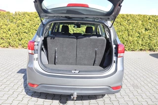 Kia Carens – thumbnail 22