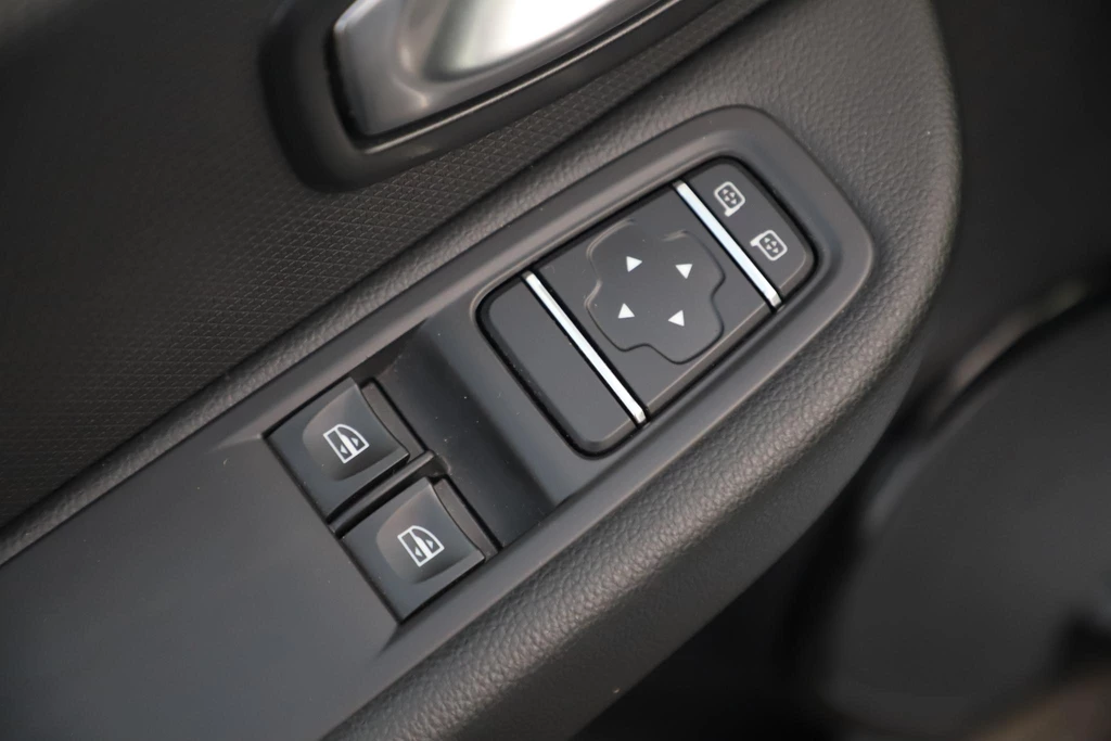 Renault Clio – foto 17